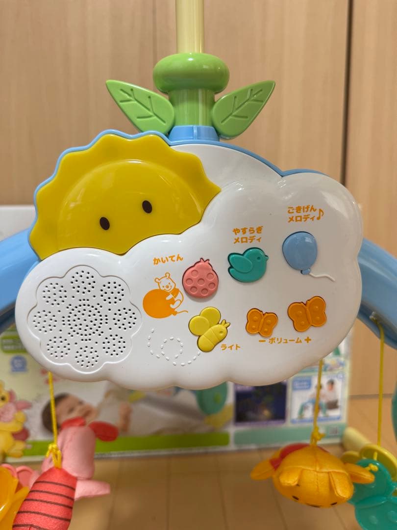 美品 プーメリー音楽付き多色ベビージム