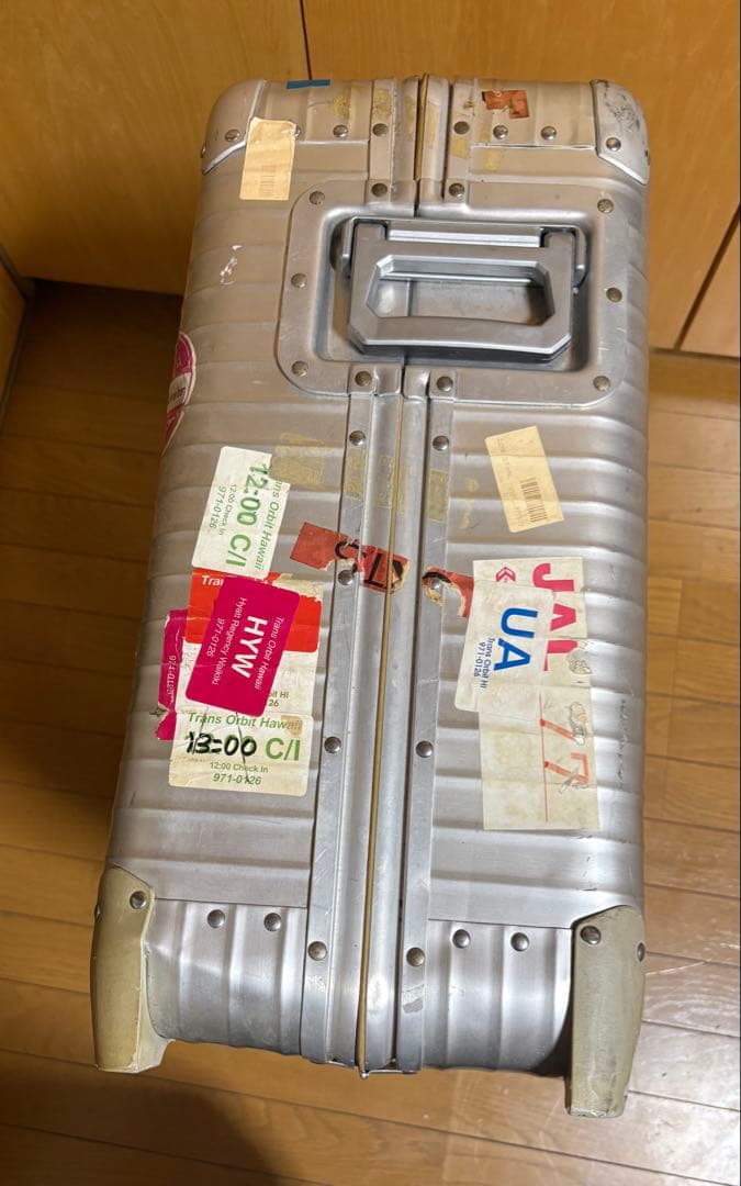 リモワキャリーケース