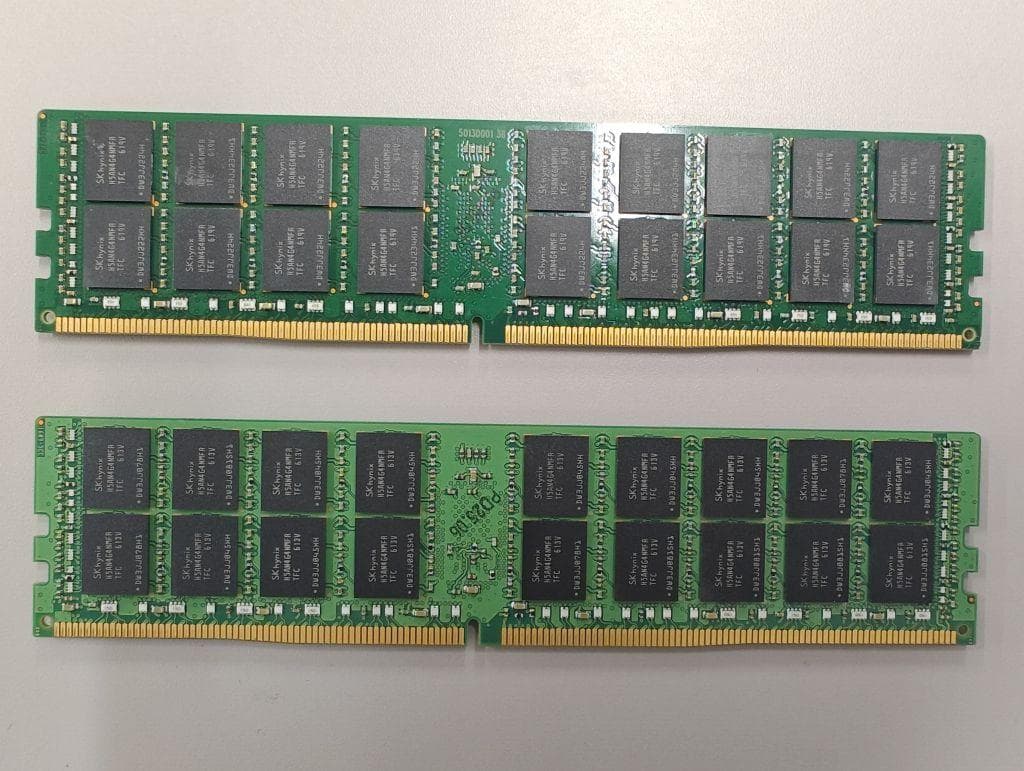 SK hynix DDR4 ECC RDIMM 16GB×2 計32GB