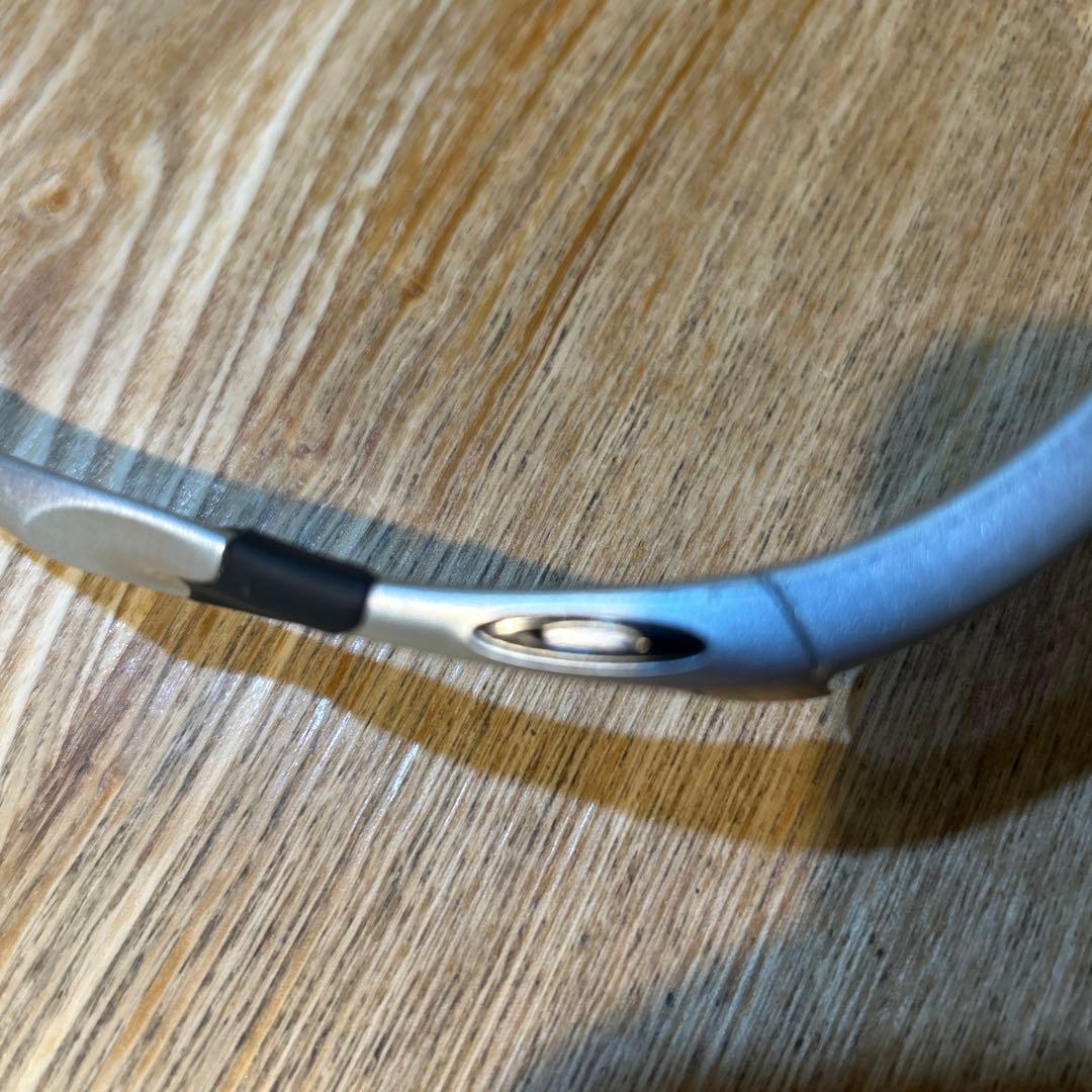 値下げ可能Oakley スポーツサングラス シルバー グレー