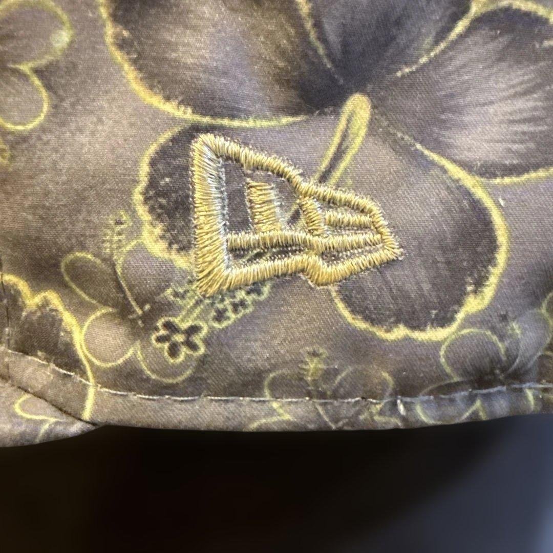 【希少】STUSSY × NEW ERA 59FIFTY キャップ ハイビスカス