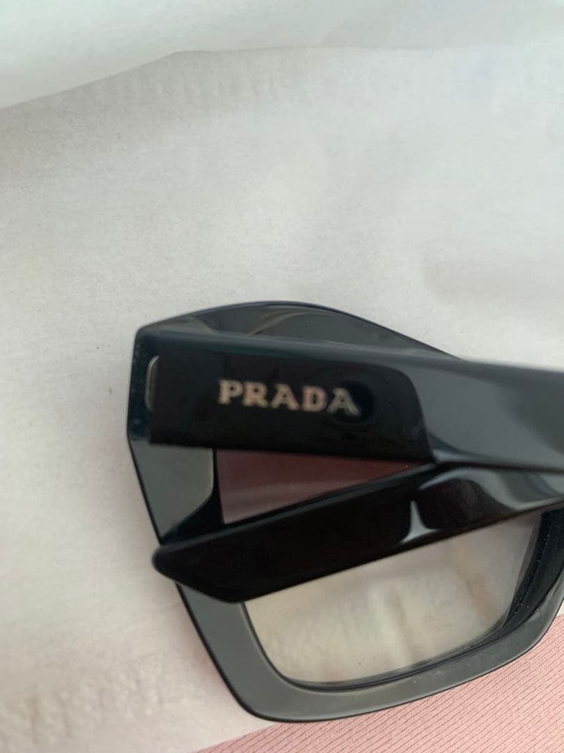 Prada プラダ バタフライ サングラス
