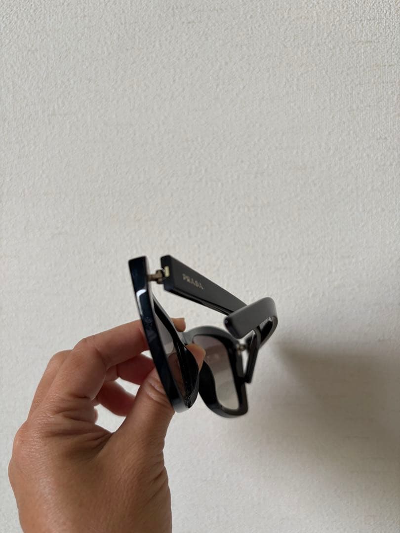 Prada プラダ バタフライ サングラス