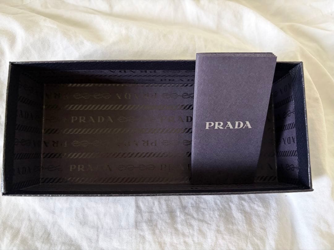 Prada プラダ バタフライ サングラス
