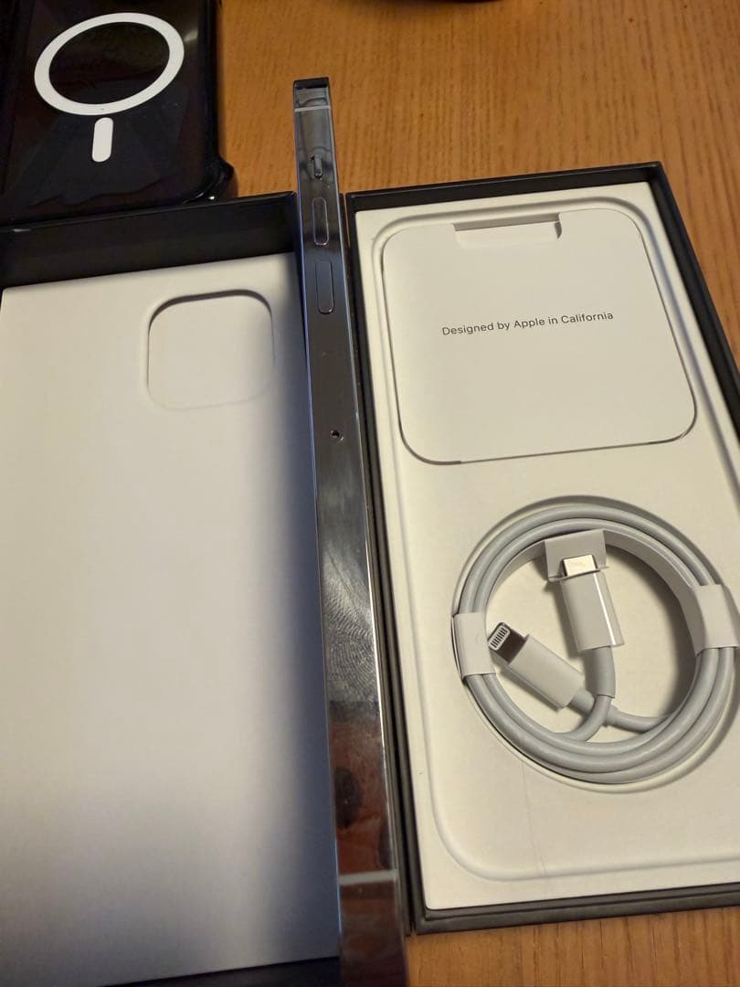 【ME MR HZM】iPhone13promax silver256GB