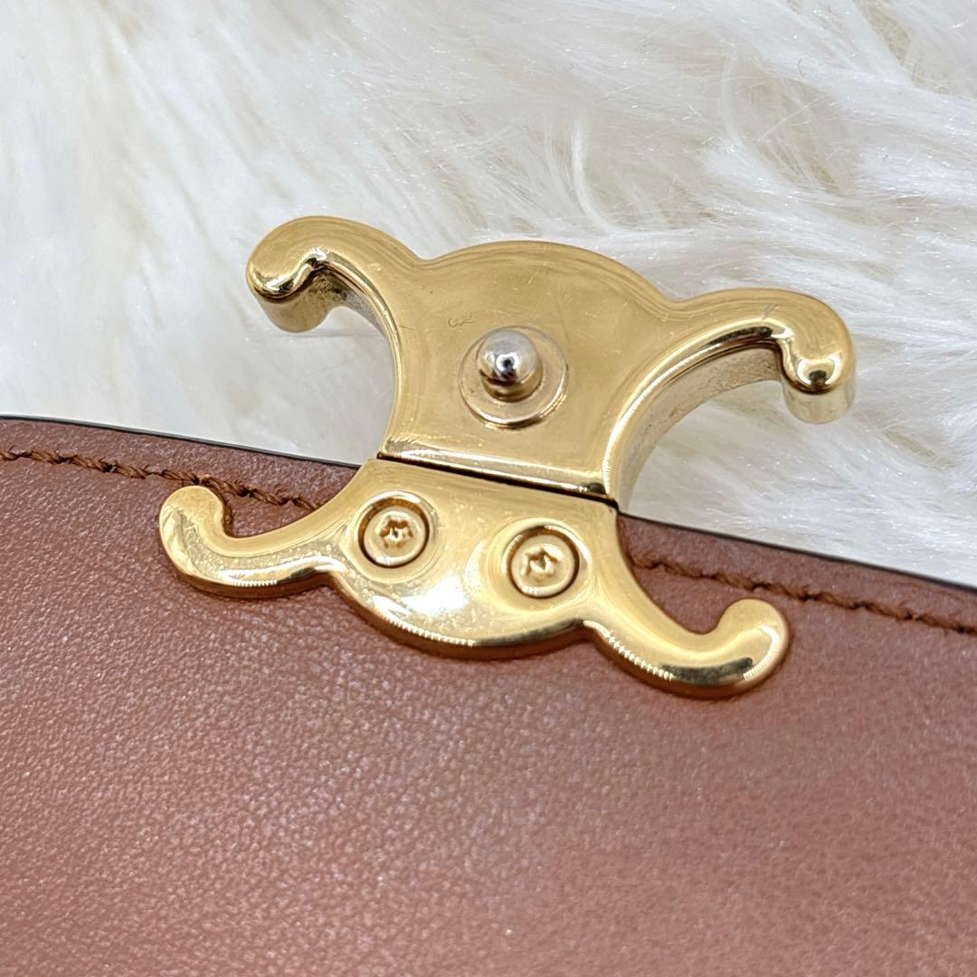 大人気✨CELINE トリオンフ スモール フラップ ウォレット 三つ折り タン