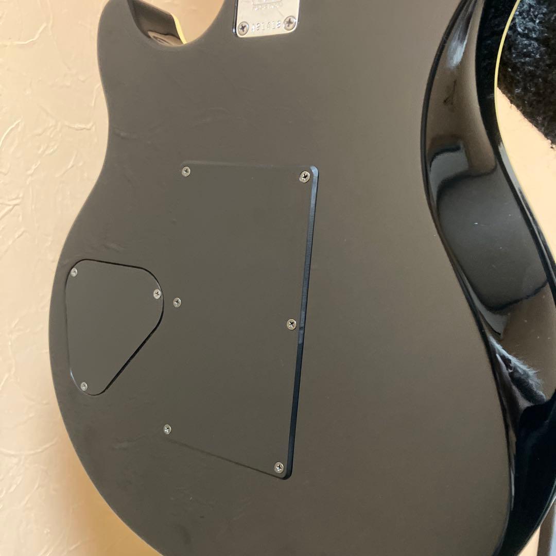 Music Man Axis 1997年製