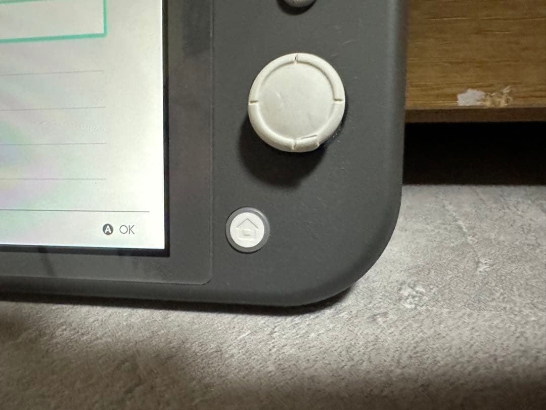 つ*た様 Switchライト