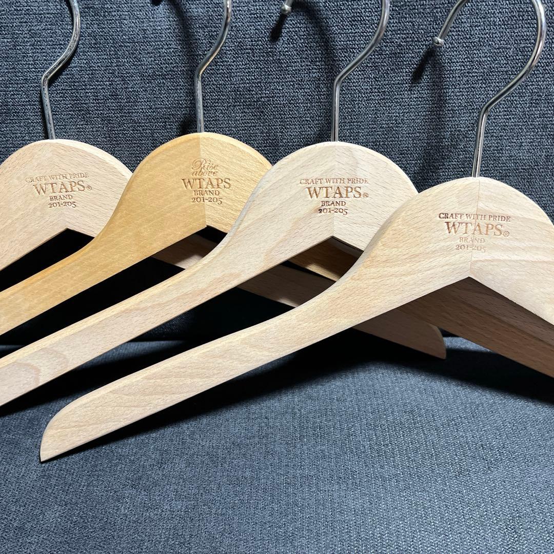 WTAPS 木製ハンガー 8本セット　ネイバーフッド　ウルフズヘッド