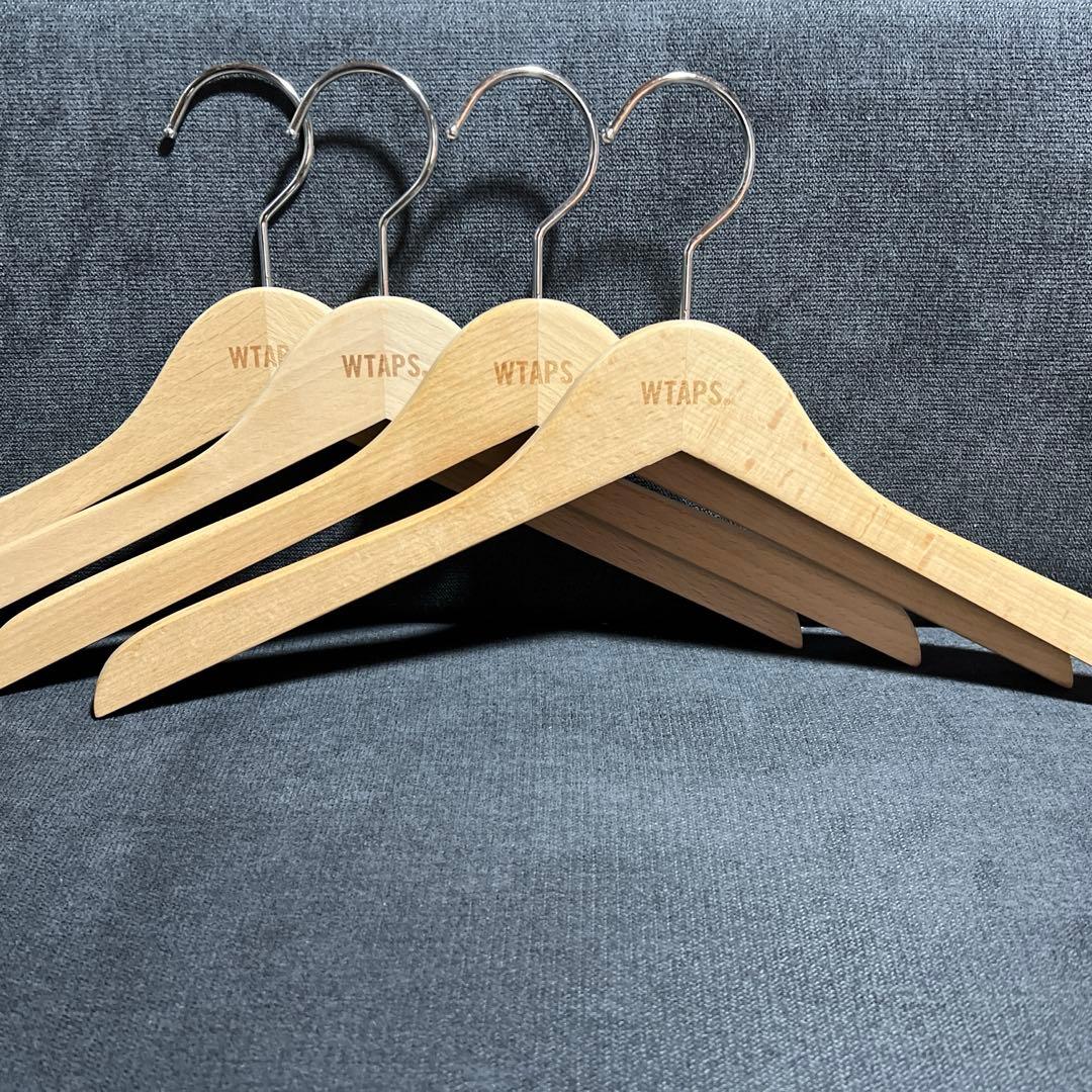 WTAPS 木製ハンガー 8本セット　ネイバーフッド　ウルフズヘッド