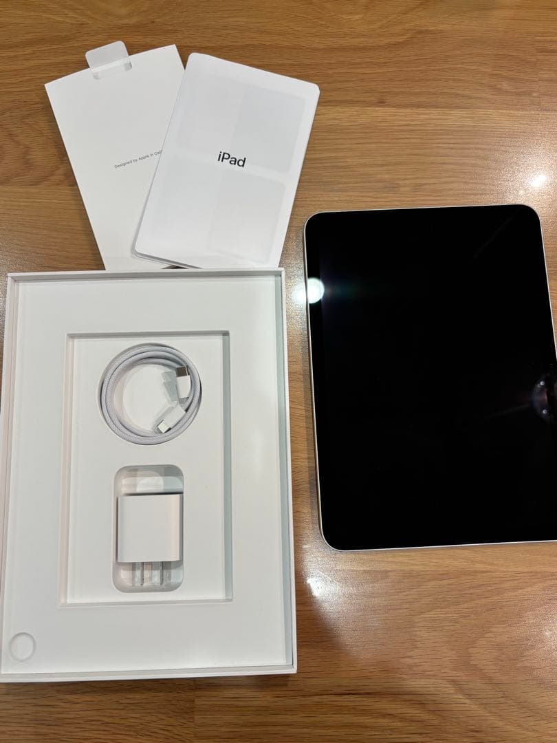 Apple iPad A16 MD3Y4J/A 【極美品】充放電回数7回