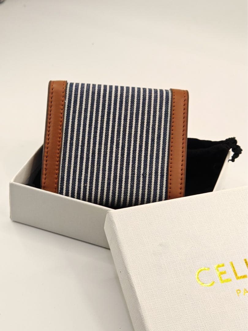 【美品】CELINE トリオンフ 三つ折り財布 ブラウン