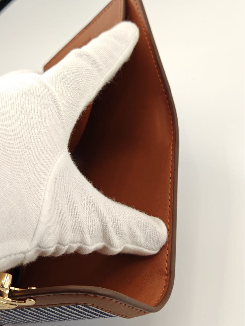 【美品】CELINE トリオンフ 三つ折り財布 ブラウン