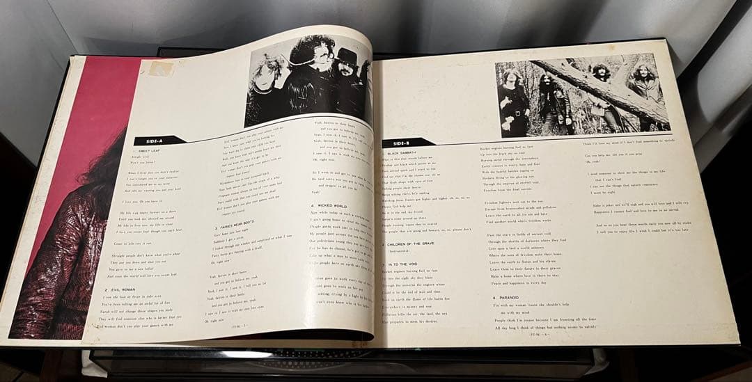 オリジナル美盤 THE BEST OF BLACK SABBATH
