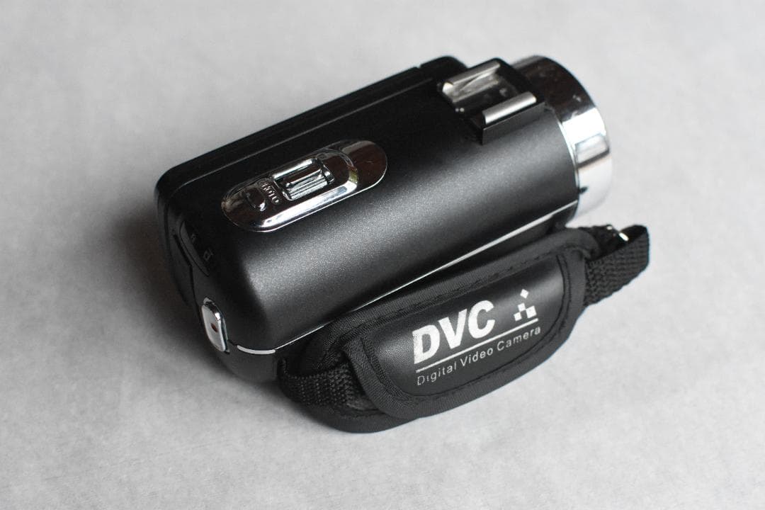 て*ん様 DVC 4Kビデオカメラ 本体 Wi-Fi機能付き