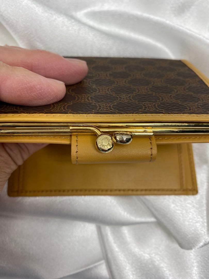 極美品　オールドセリーヌ　がま口　二つ折り財布　マカダム　ゴールド金具