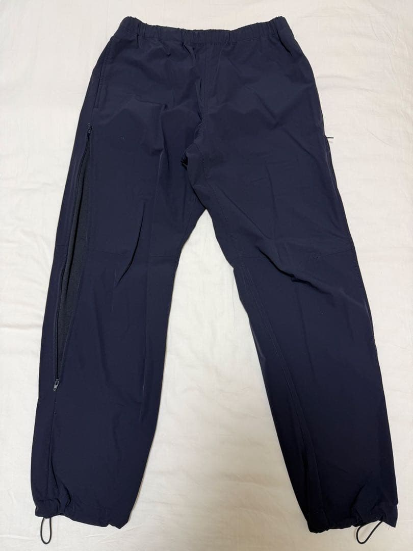 BEAMS ワイドフィットテックブレザー&パンツ　ネイビーS