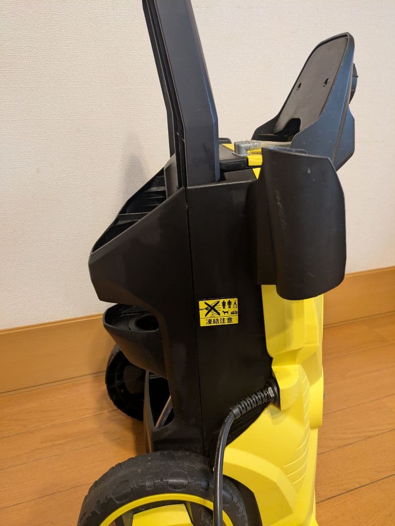 KARCHER サイレントK4 高圧洗浄機 本体と付属品