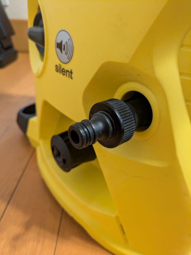 KARCHER サイレントK4 高圧洗浄機 本体と付属品
