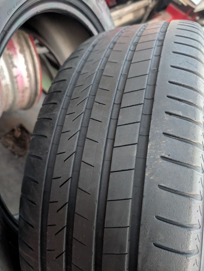 ALENZA 20インチタイヤ　ブリヂストン　RX トヨタ　4本セット