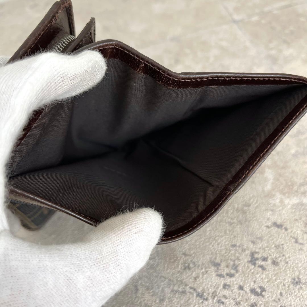 人気✨FENDI ズッカ 二つ折り財布 FF キャンバス レザー ブラウン