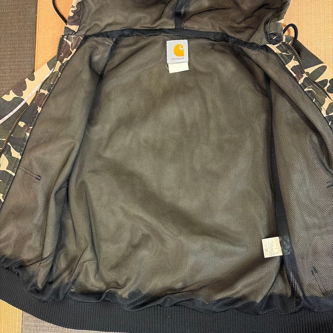 Carhartt 迷彩柄 フード付きジャケット　Sサイズ
