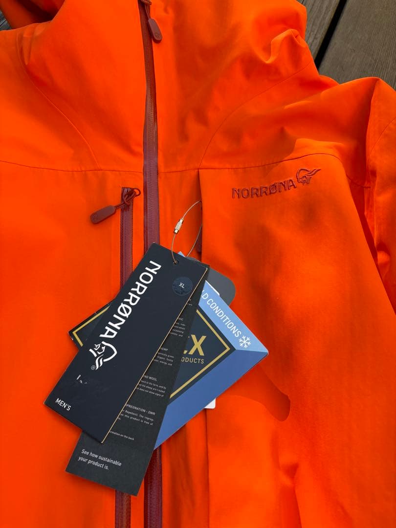 スノーボード NORONNA lofoten insulated Jacket XL
