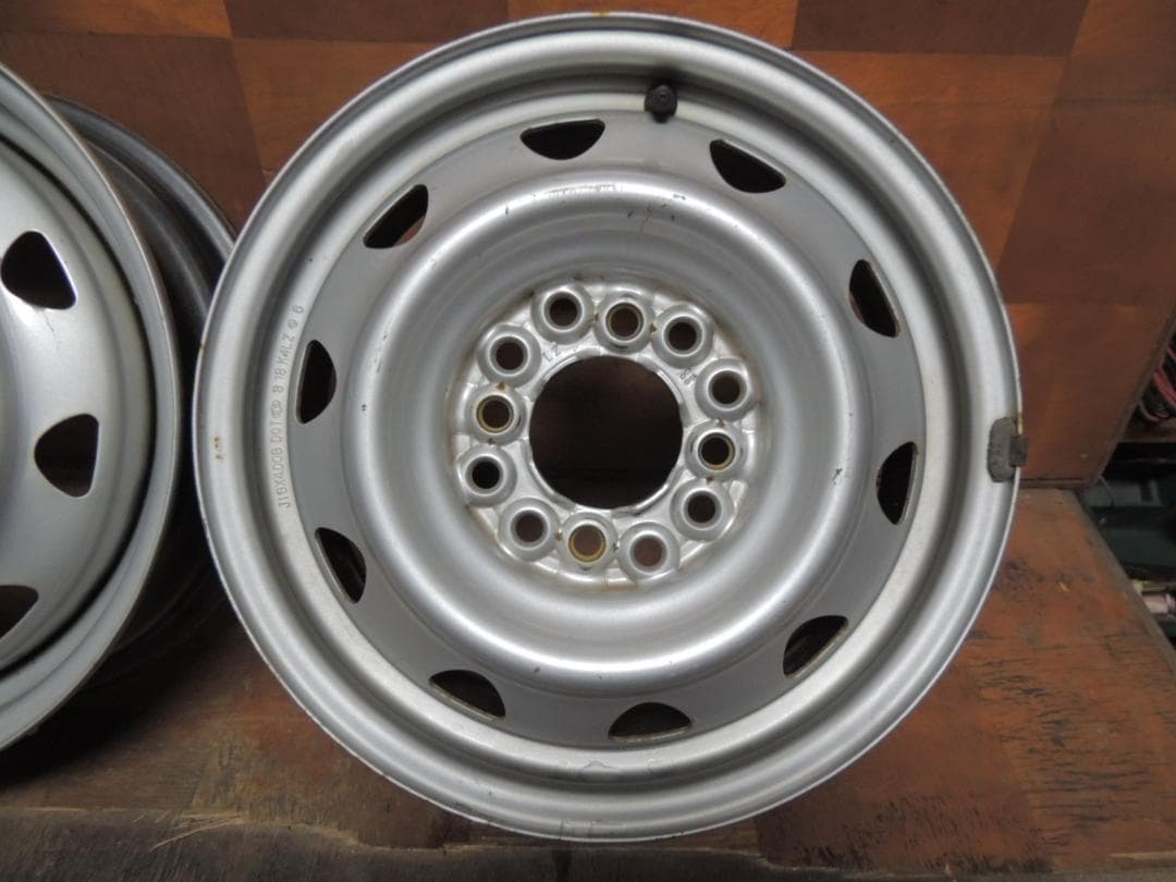 T752　13インチ　スチールホイール　4本　マルチ　4穴　錆び　傷有り