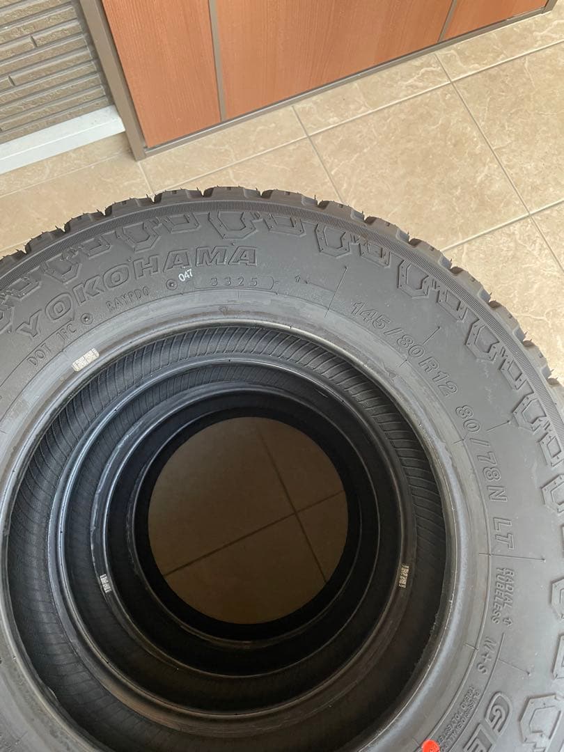 ヨコハマ ジオランダー KT 145/80R12 80/78N ゴツゴツタイヤ