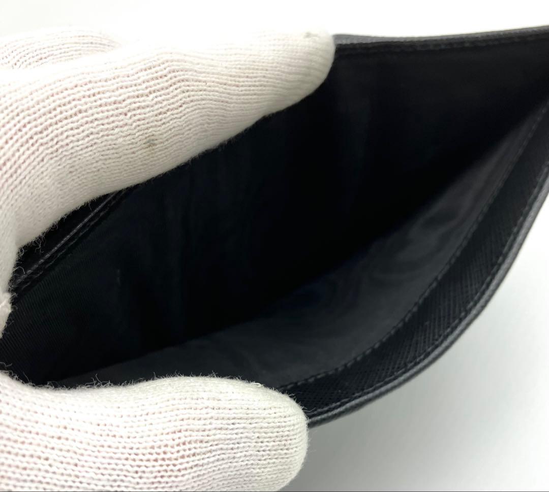 ⭐️ 極美品 プラダ サフィアーノ トライアングル 二つ折り財布 ブラック 鑑定済