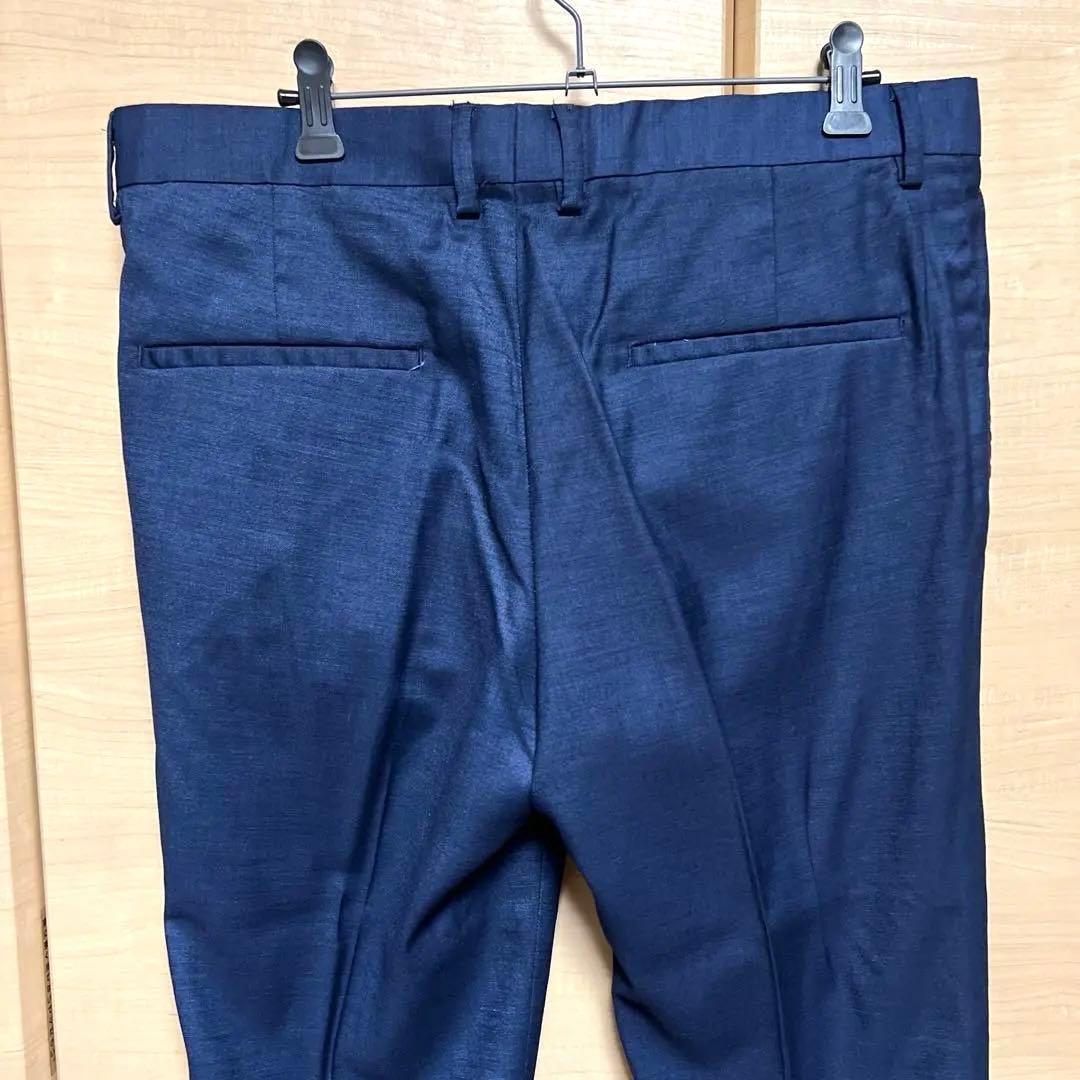  スリーピース　スリムフィットスーツ　ネイビー