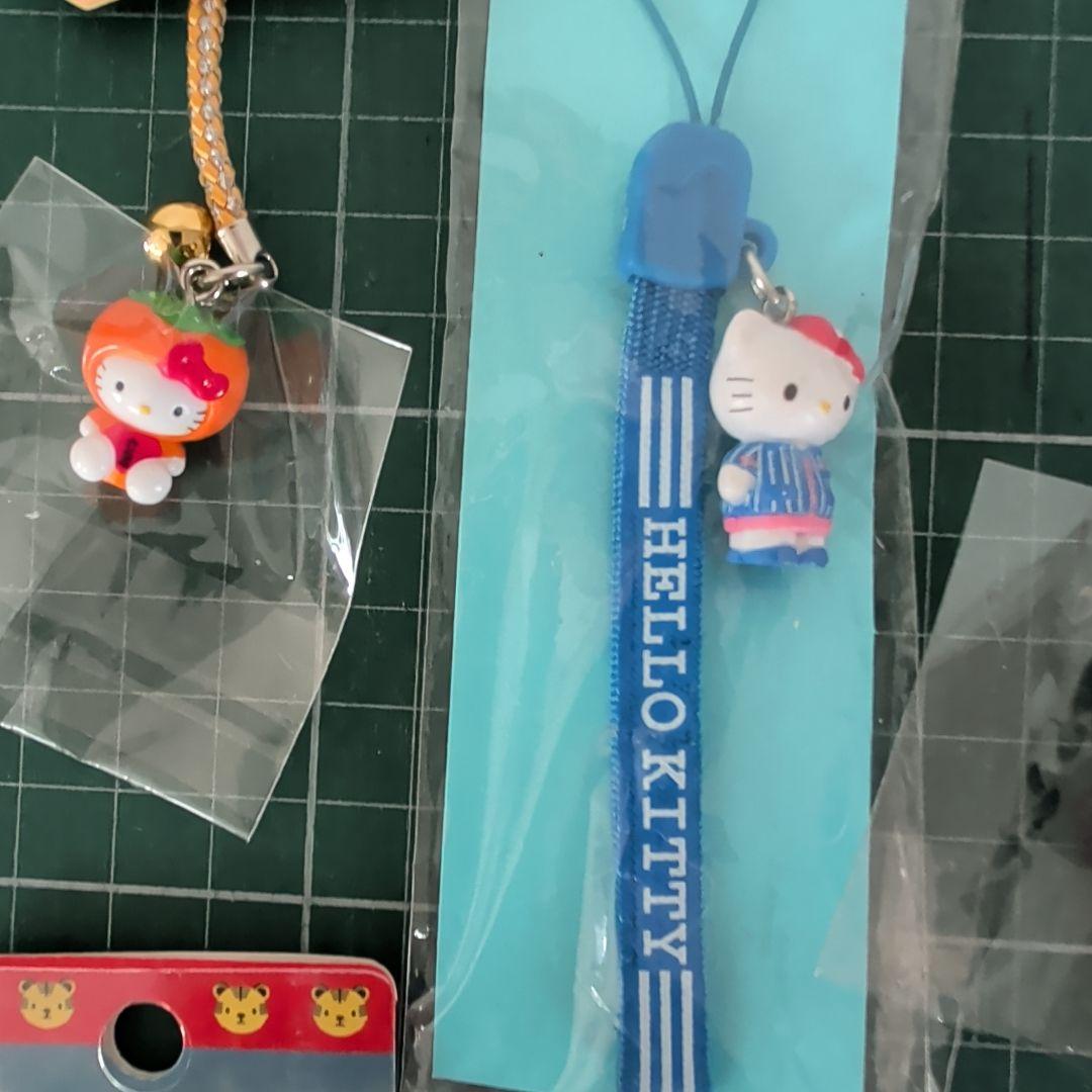 新品 未使用ハローキティ ファスナーマスコット ご当地 キティ キーホルダー