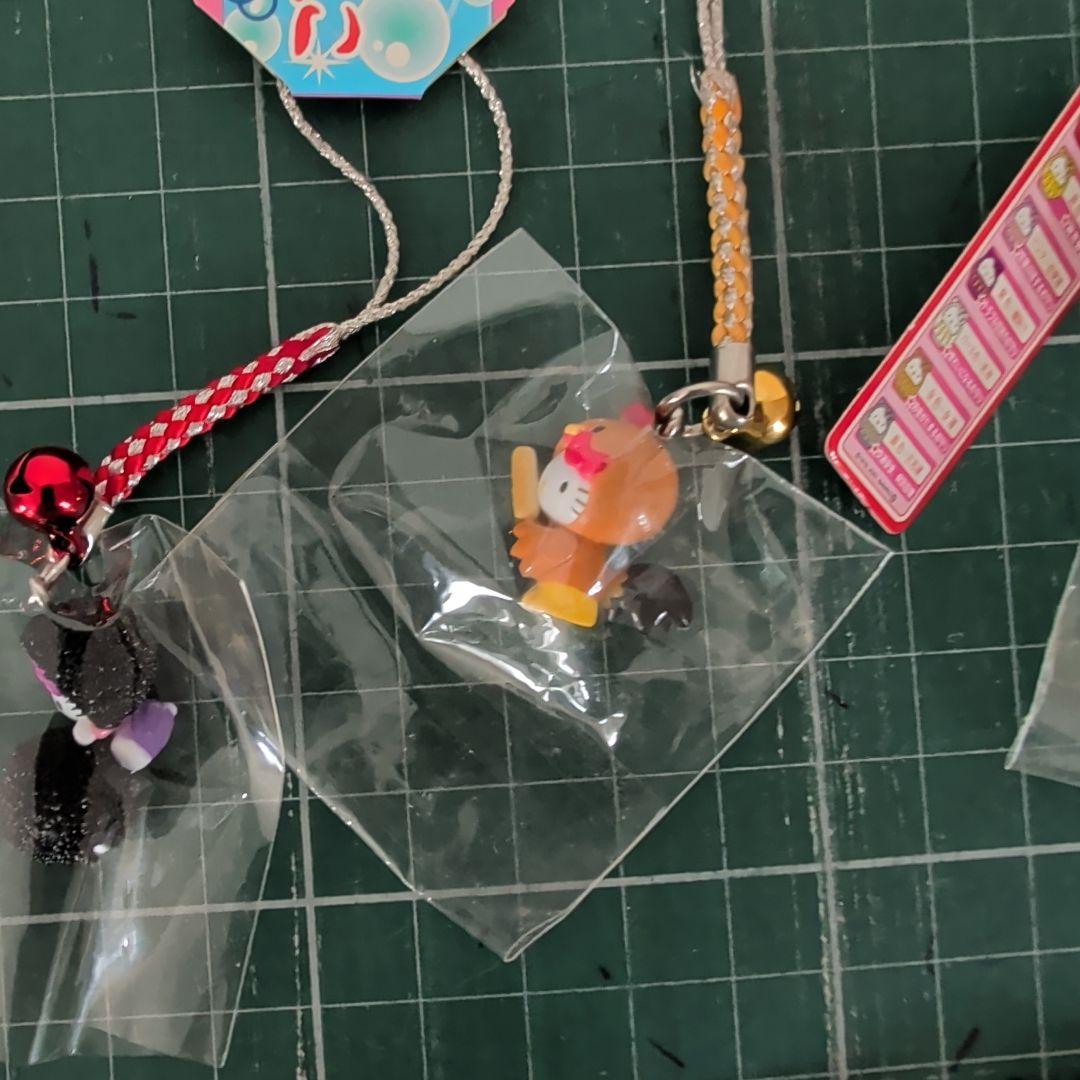 新品 未使用ハローキティ ファスナーマスコット ご当地 キティ キーホルダー
