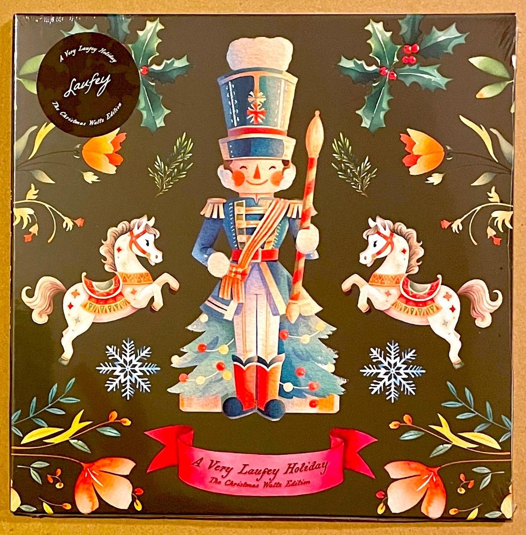 2枚セット Laufey Very Laufey Holiday 新品7インチ