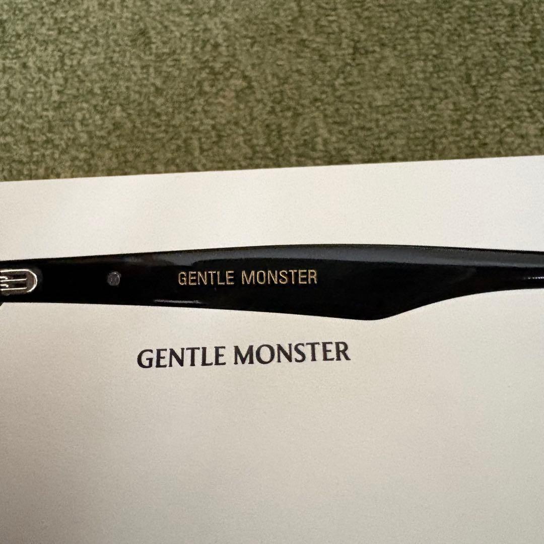 Gentle Monster(ジェントルモンスター) LILIT 黒