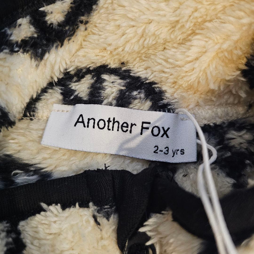 Another Fox アウター 2-3y