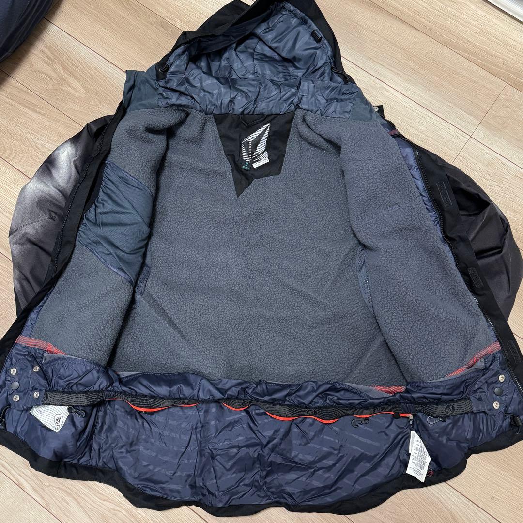 上下セット　MEN’S メンズ　VOLCOM ボルコム　スノーボードウェア