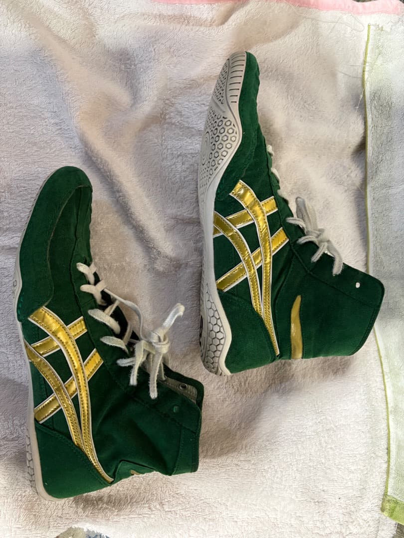asics レスリング　ボクシングシューズ