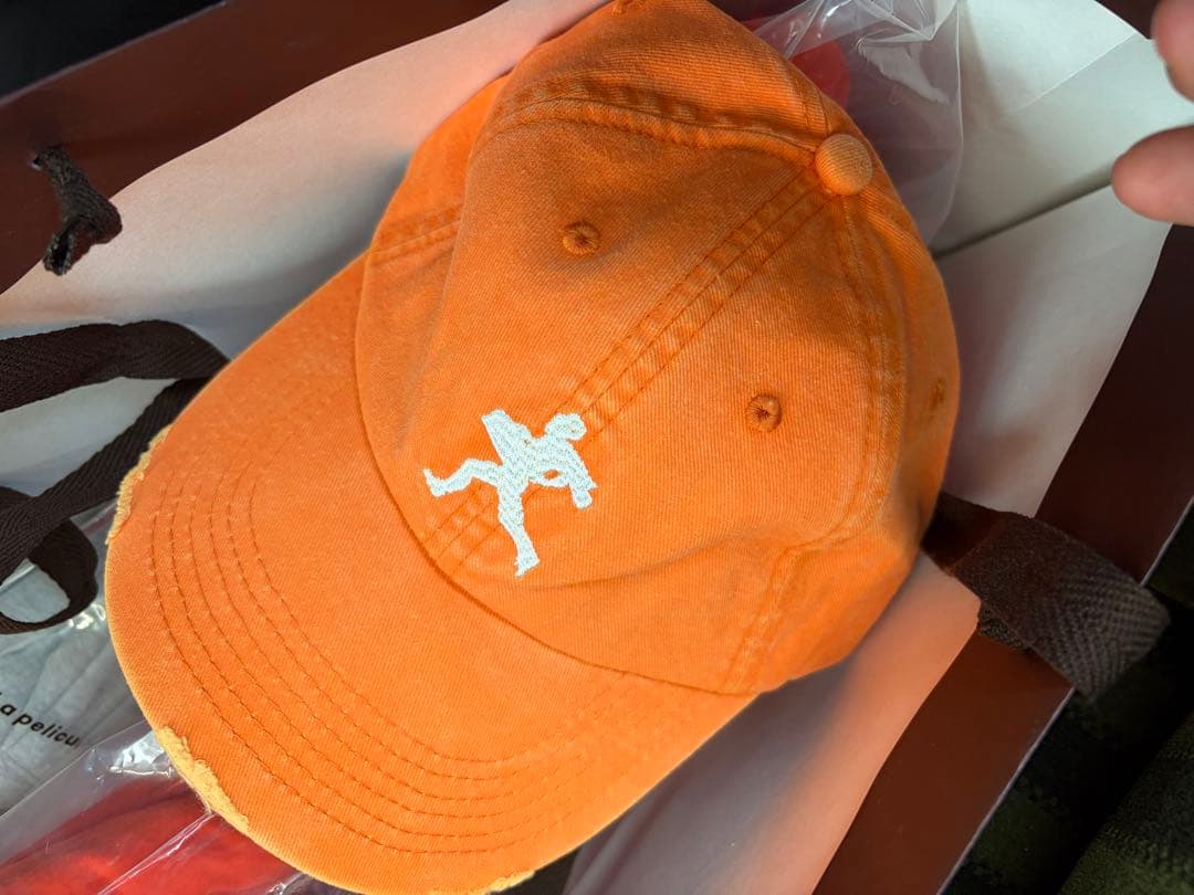 MARTY SUPREME x NAHMIAS キャップ