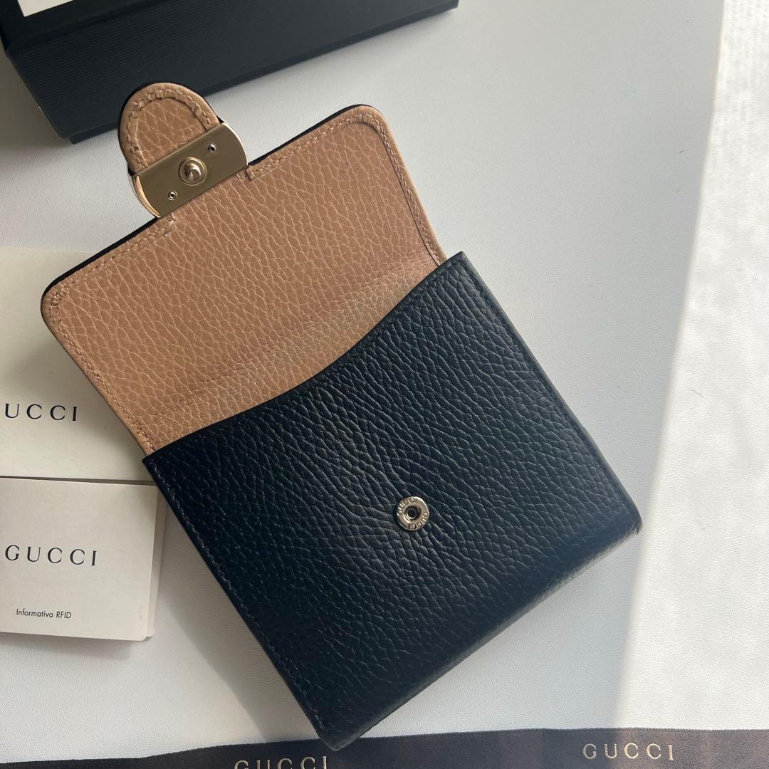 195 美品 GUCCI グッチ 2つ折り財布