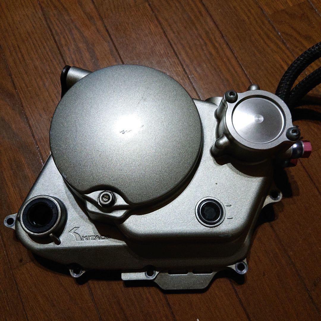 キタコ ホンダ エイプ/XRモタード/NSF100用 クラッチカバー クーラー付
