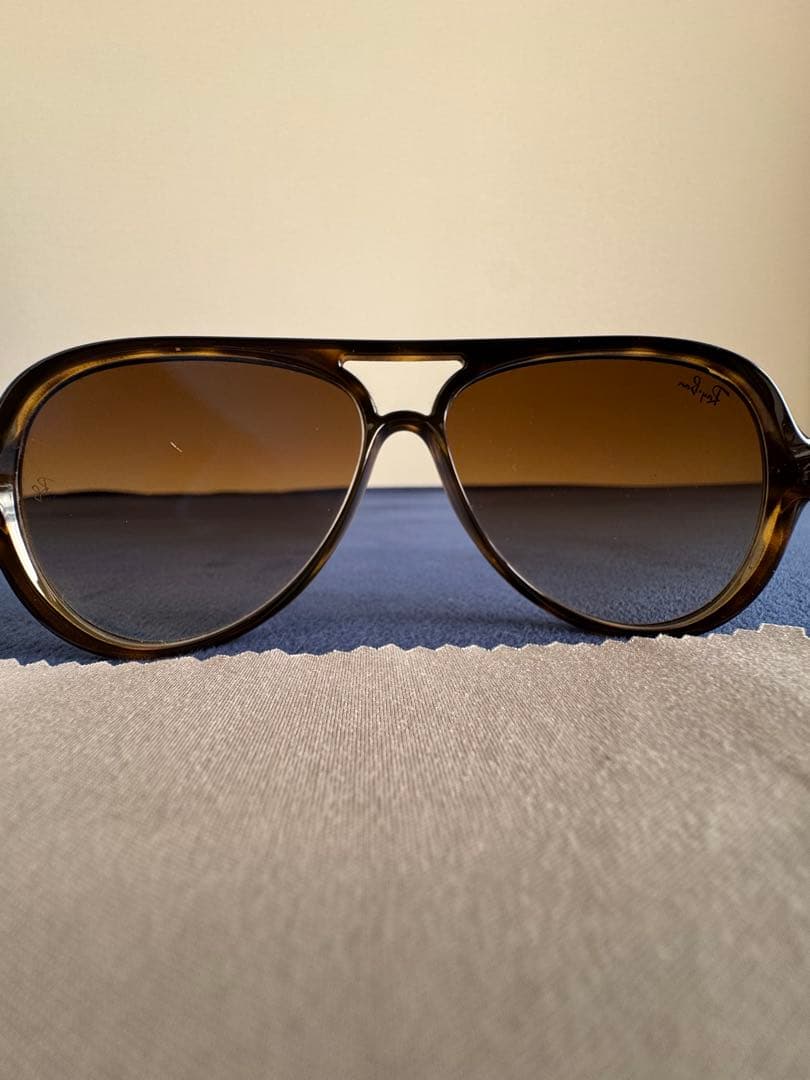 【中古】Ray-Ban CATS 5000 RB4125 べっ甲柄 サングラス