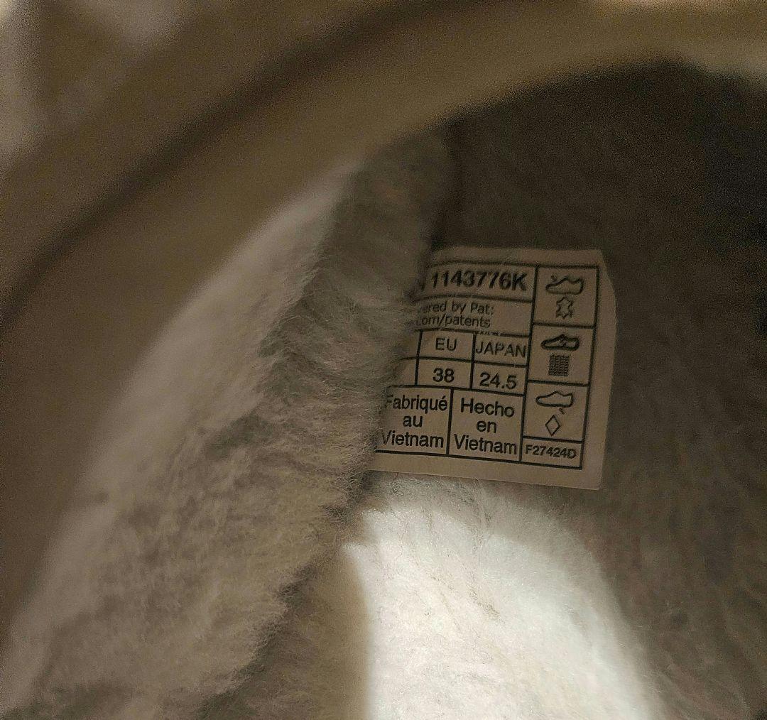 UGG 　TAZZ　 スリッポン　24.5cm