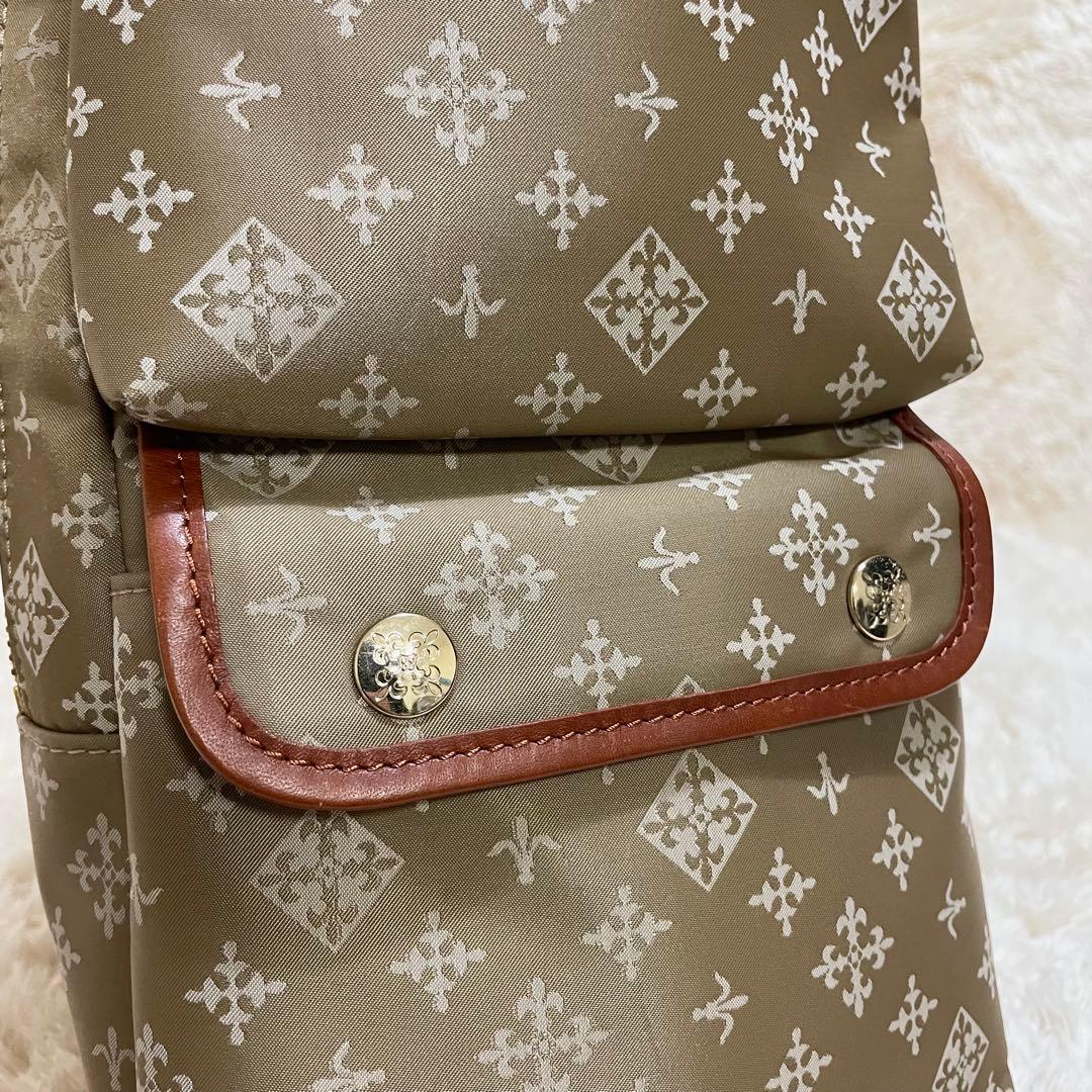 未使用級✨　ラシット　ボディバッグ　ナイロン　レザー　ブラウン　総柄　多収納