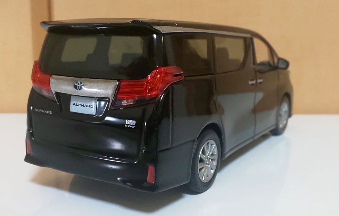 トヨタ アルファード タイプブラック ミニカー 非売品 カラーサンプル