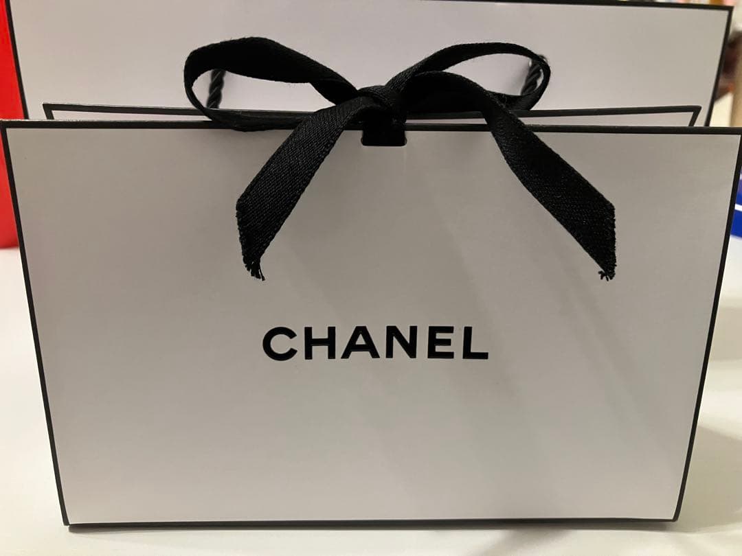 【新品未使用】CHANEL LES BEIGES B10 30ml