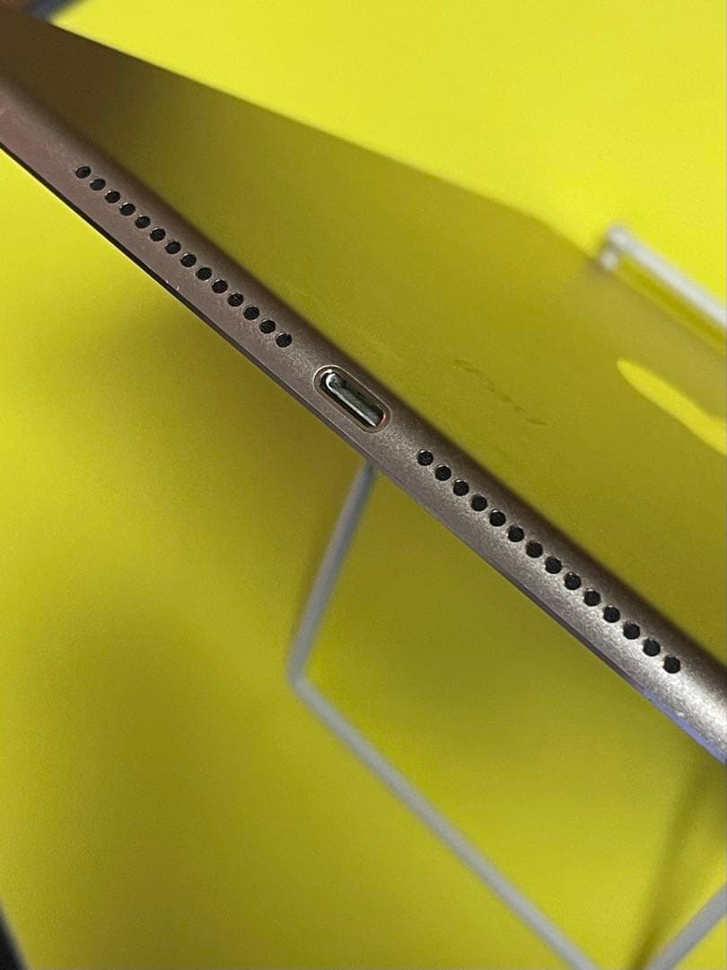 Apple ipad Air2 Wi-Fiモデル 128GB 『訳あり品』