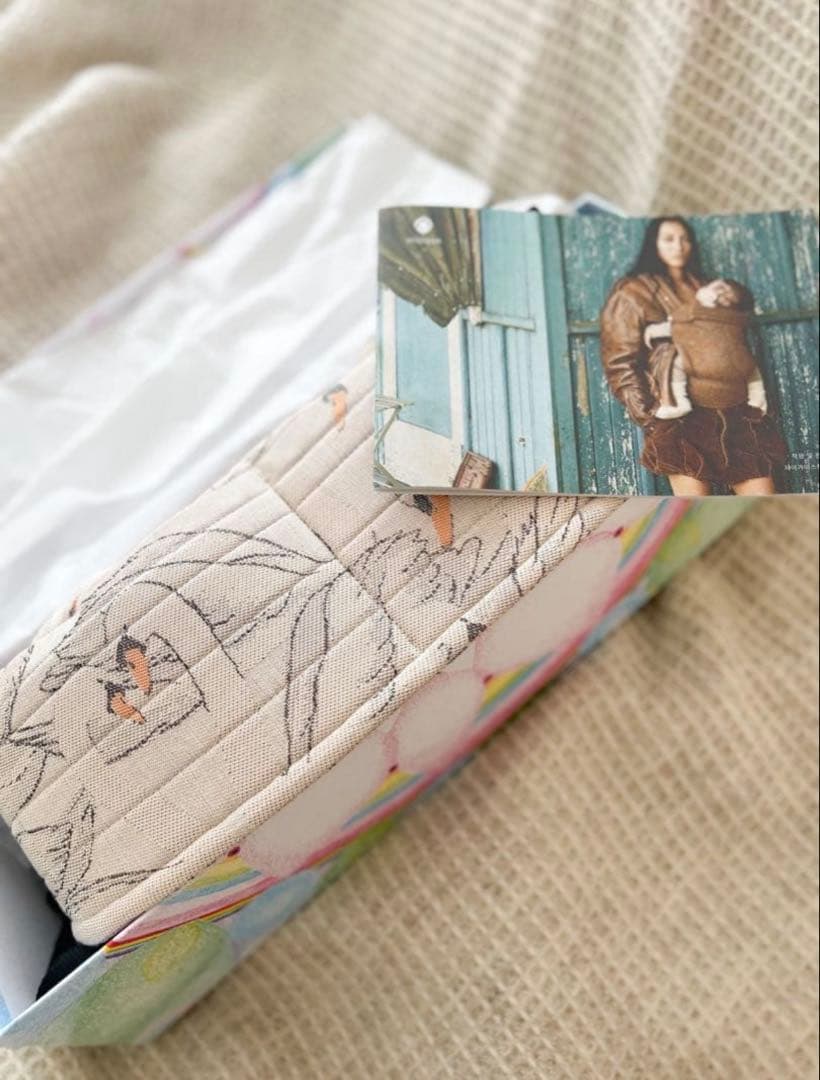 【新品未使用】 箱付きartipoppe　アーティポッペ　抱っこ紐