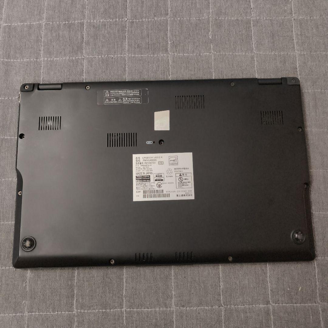 日本製 Fujitsu 美品 12世代 i5 8GB 512GB 超軽量 78