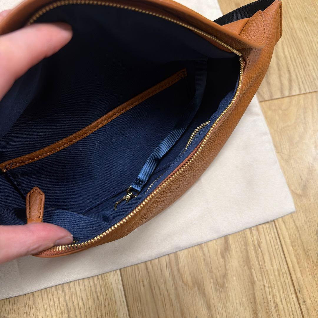 MAISON de SABRÉ ボディバッグ ブラウン